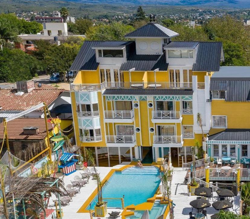 Hotel Club House Villa Carlos Paz Kültér fotó